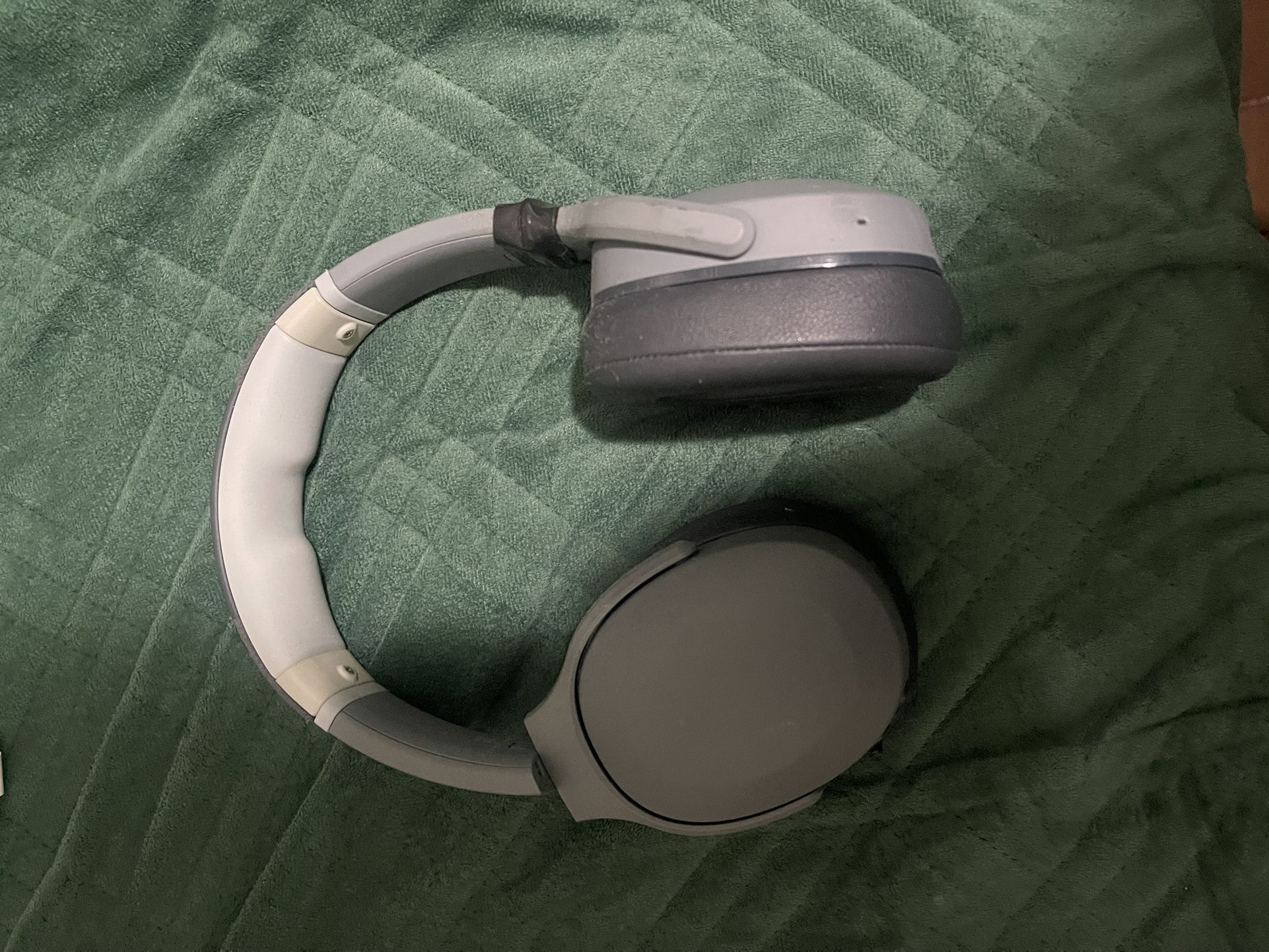 Skullcandy Crusher Evo (grey) READ DISCRETION