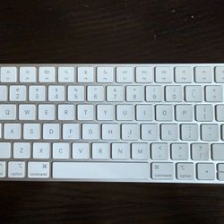 Lightning Apple Keyboard