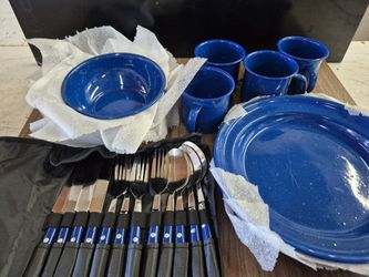 Outdoor Dinerware  