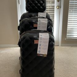 Luggage Set brand New 4 Pxs Only 125$