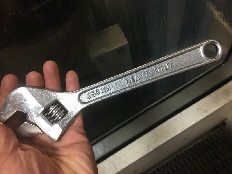 Heavy dtuy wrench