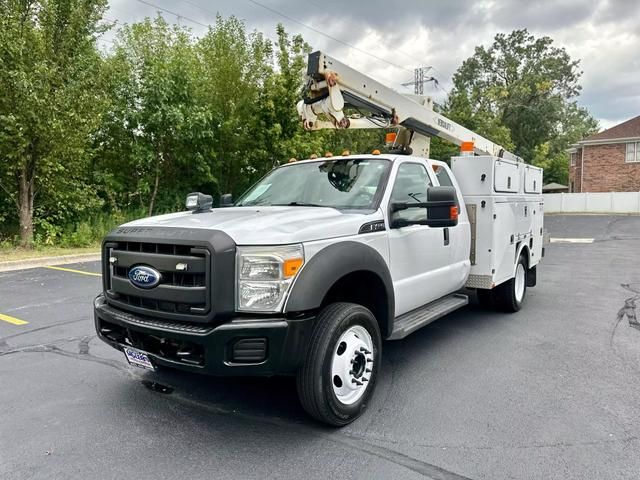 2012 Ford F450 Super Duty Super Cab & Chassis