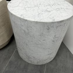 Carrara Marble End Table