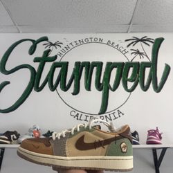 Jordan 1 Low Voodoo 