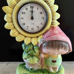 Vintage Tradition ceramic wind-up alarm clock