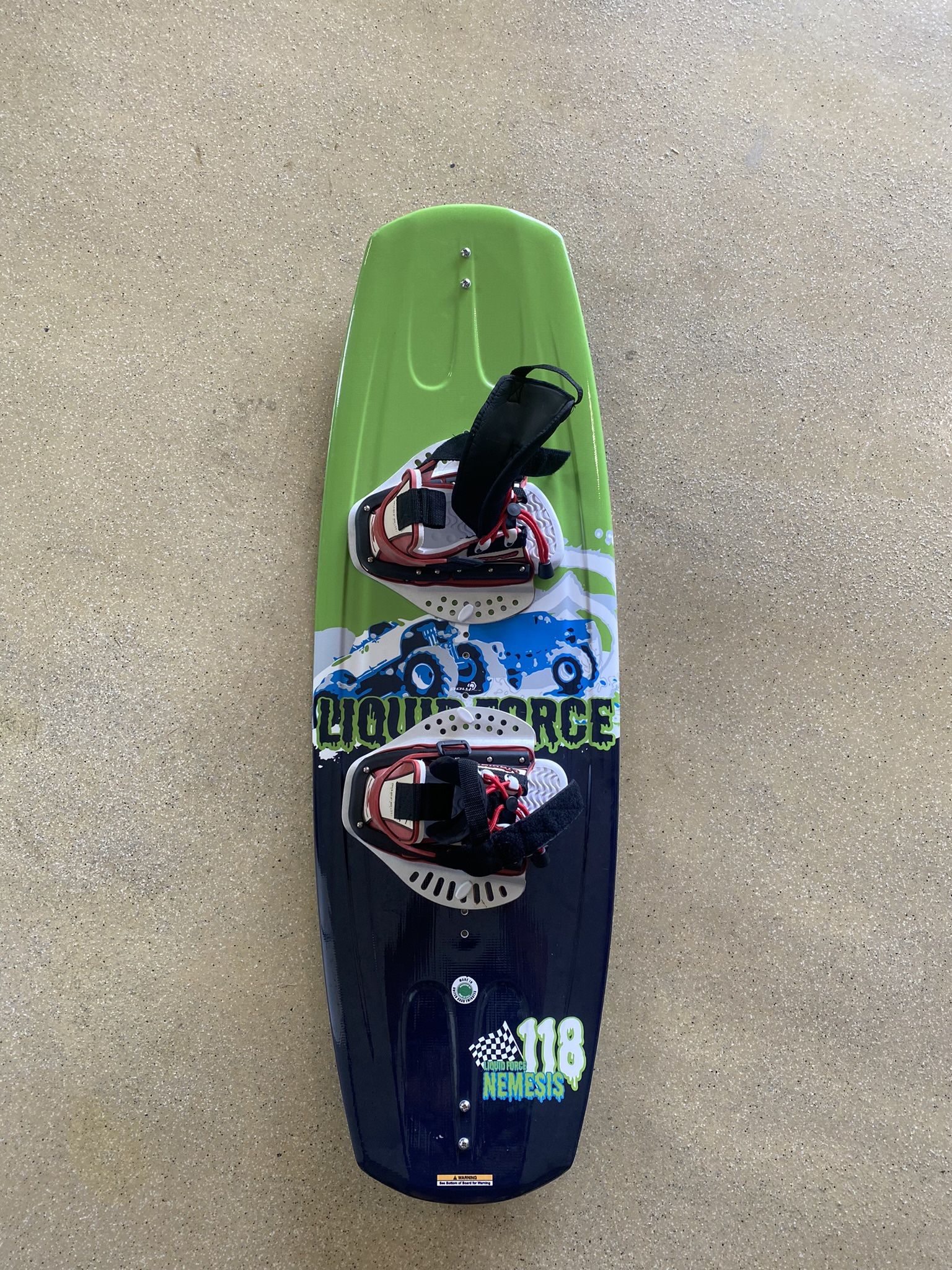 Liquid Force Nemesis 118 Jr Wakeboard w/ Liquid Force Bindings