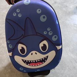 Kids Suitcase With Scooter 