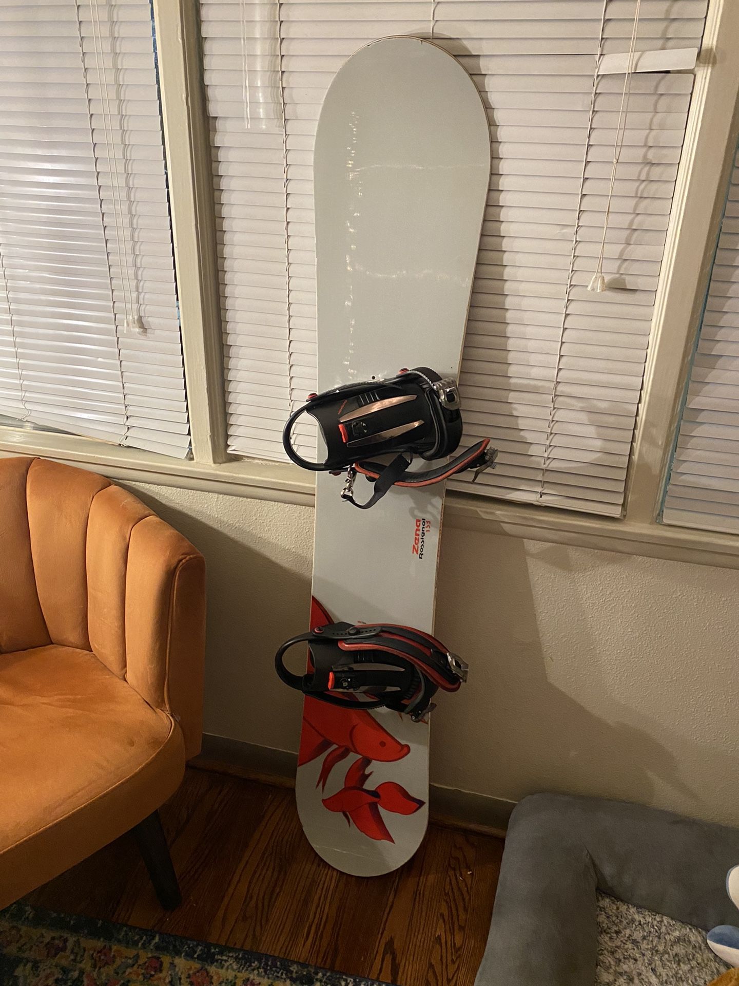 Rossignol Zena 153 Snowboard + Salomon SP3 Bindings