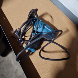 Makita Corded Sander Tools 