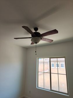 Hampton Bay fan