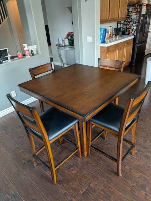 Hi Four Chair Dinette Set.