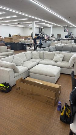 Light Gray Sectional Sofa with Ottoman
