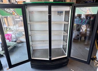 Commercial drink display