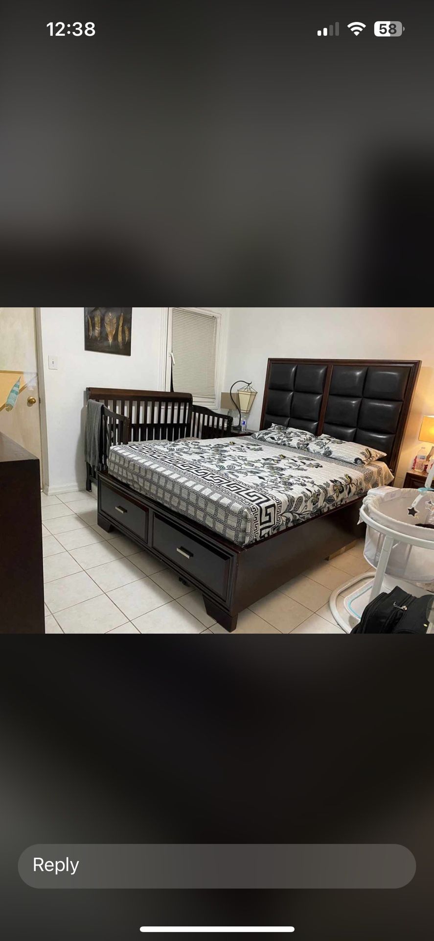 Queen Size Bedroom Set Lots Of Storage