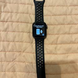 UNLOCKED Nike Apple 5 Series Watch