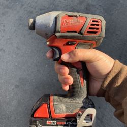 Milwaukee M18 Impact Drill
