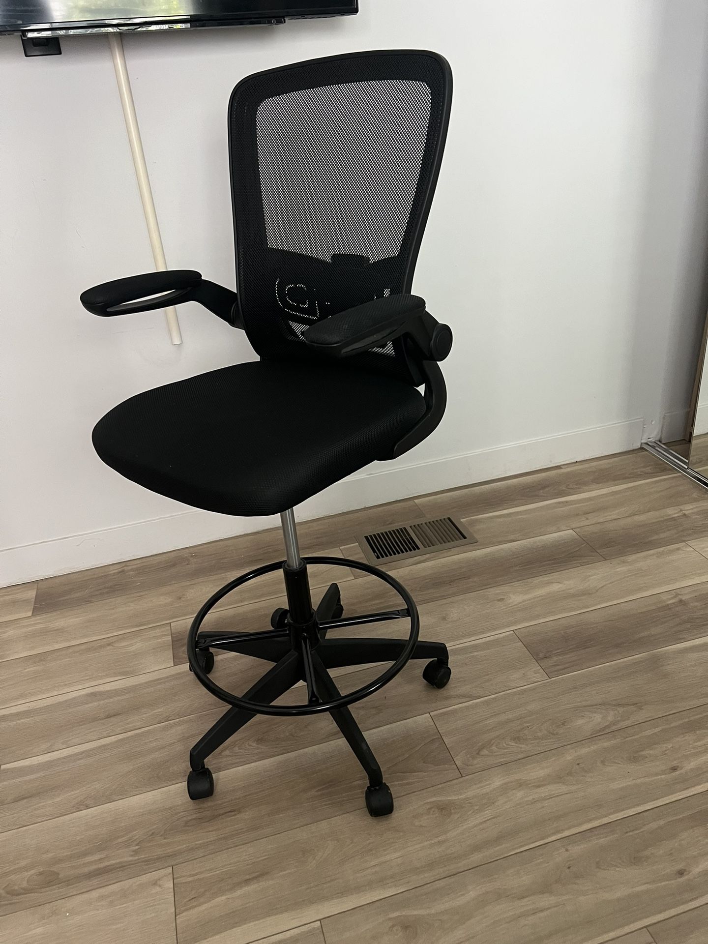High Desk Chair 