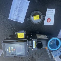 Everbilt 1 HP Variable Speed Pool Pump