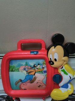 1970s Mickey Mouse Wind Up Tv.