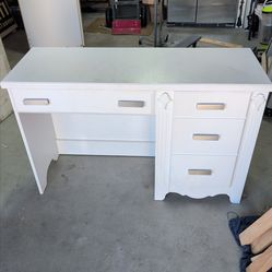 White kids desk with storage and chair