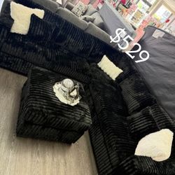 Gorgeous!!!! Fur-Like Jumbo Corduroy Sectional Sofa With Ottoman 