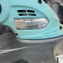 Makita XRU02 18V Trimmer – Tool Only