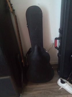 Gator Hardshell Guitar Case