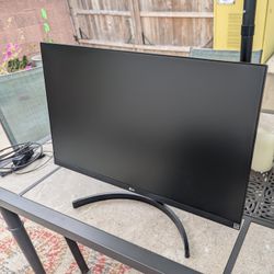 LG 27" HD (1920 x 1080) Monitor