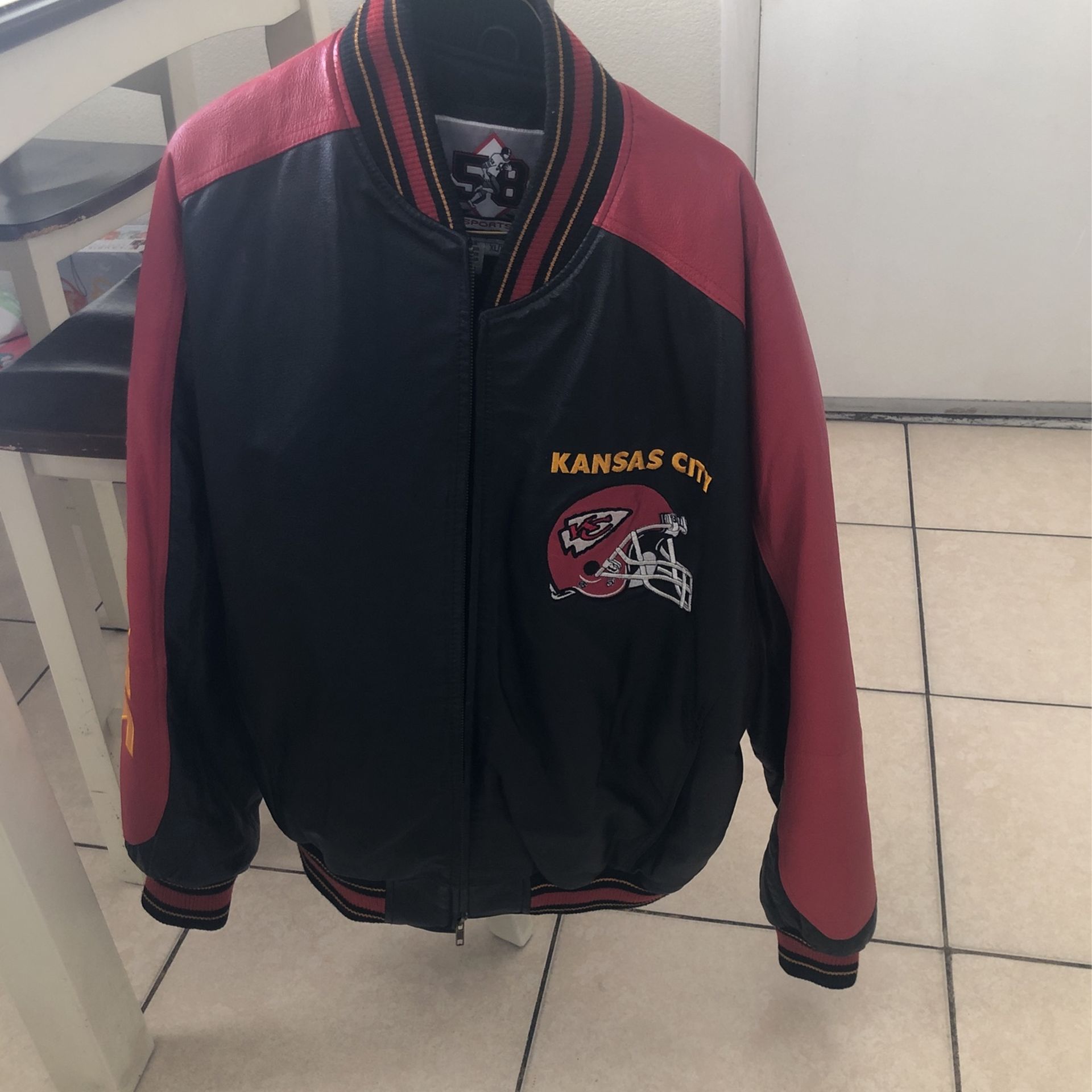 Kansas City Chiefs Leather Jacket XL for Sale in Las Vegas, NV OfferUp