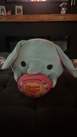 elephant Shackle Lottie the elephant