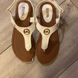 Michael KORS Girls Sandals