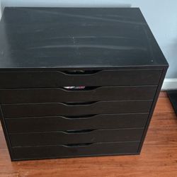 Small Wide 6 Drawer Dresser