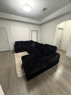 New in Box Need Gone Fluffy Sectional $10DOWN