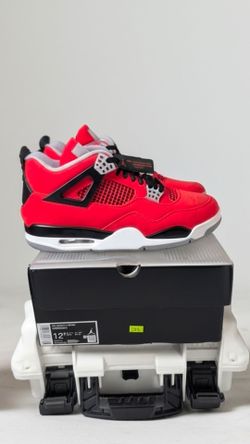 Red Retro 4