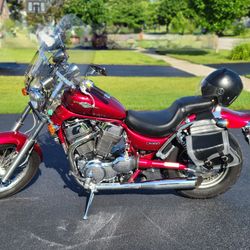2006 Suzuki boulevard S83
