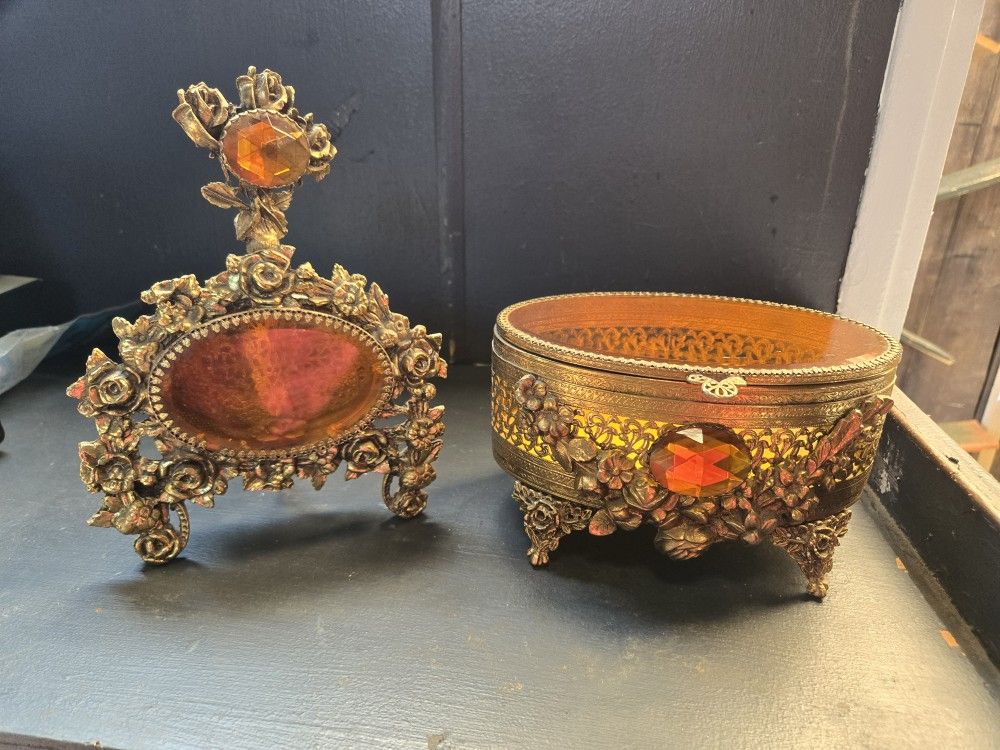 Vintage vanity perfume bottle and jewelry casket