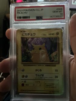 Pikachu graded