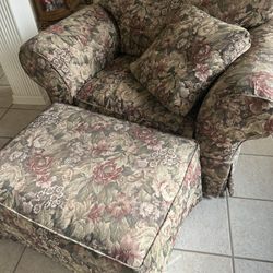 1 1/2 Chair and ottoman FREE