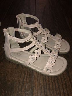 Girl’s sandals