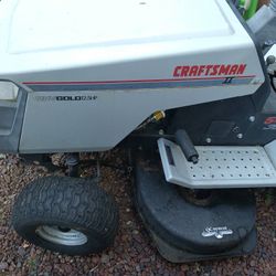 Riding Craftsman Mower  With Double Bagger Collection System 