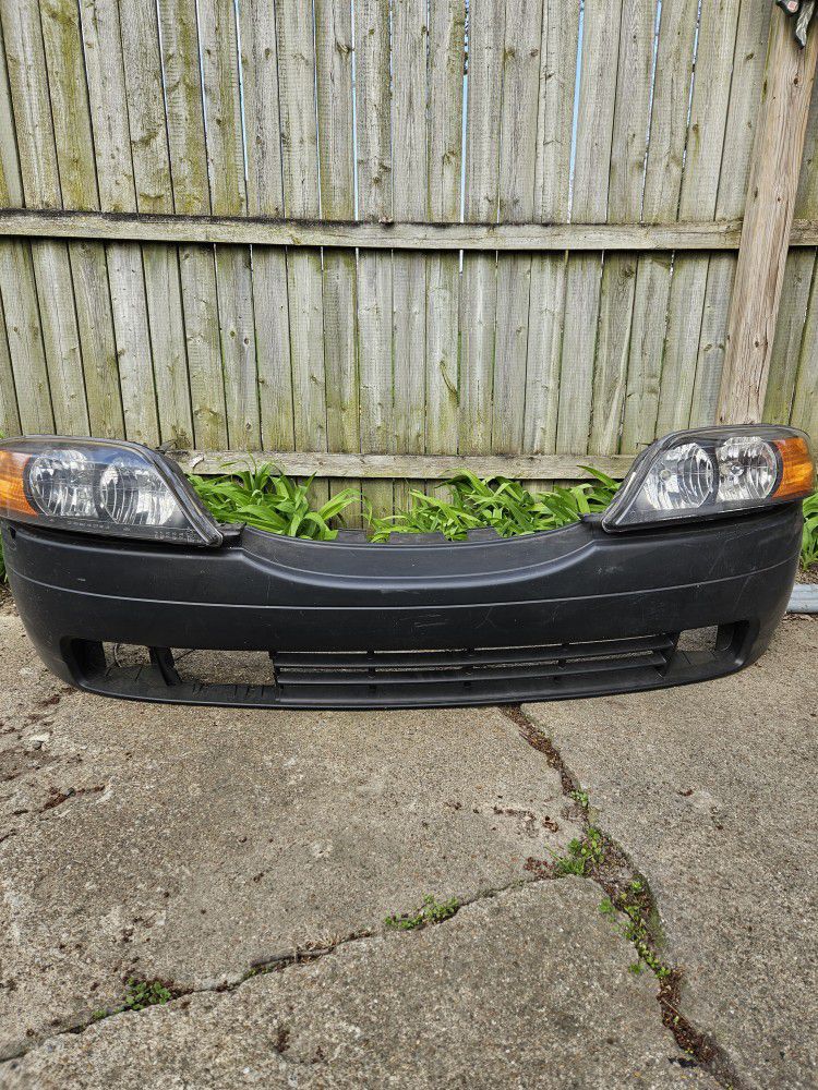 2004 Lincol Ls Bumper Cover And Both Left and Right Headlights. 