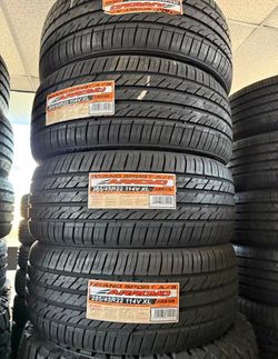 285/45R22 Set Of 4 Arroyo H/T New Tires