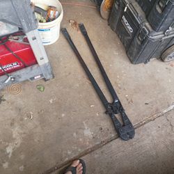 Bolt Cutters 