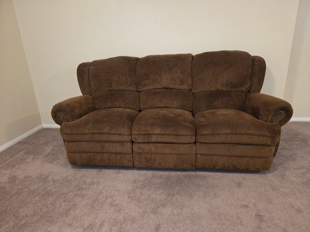 Lane Recliner Couch