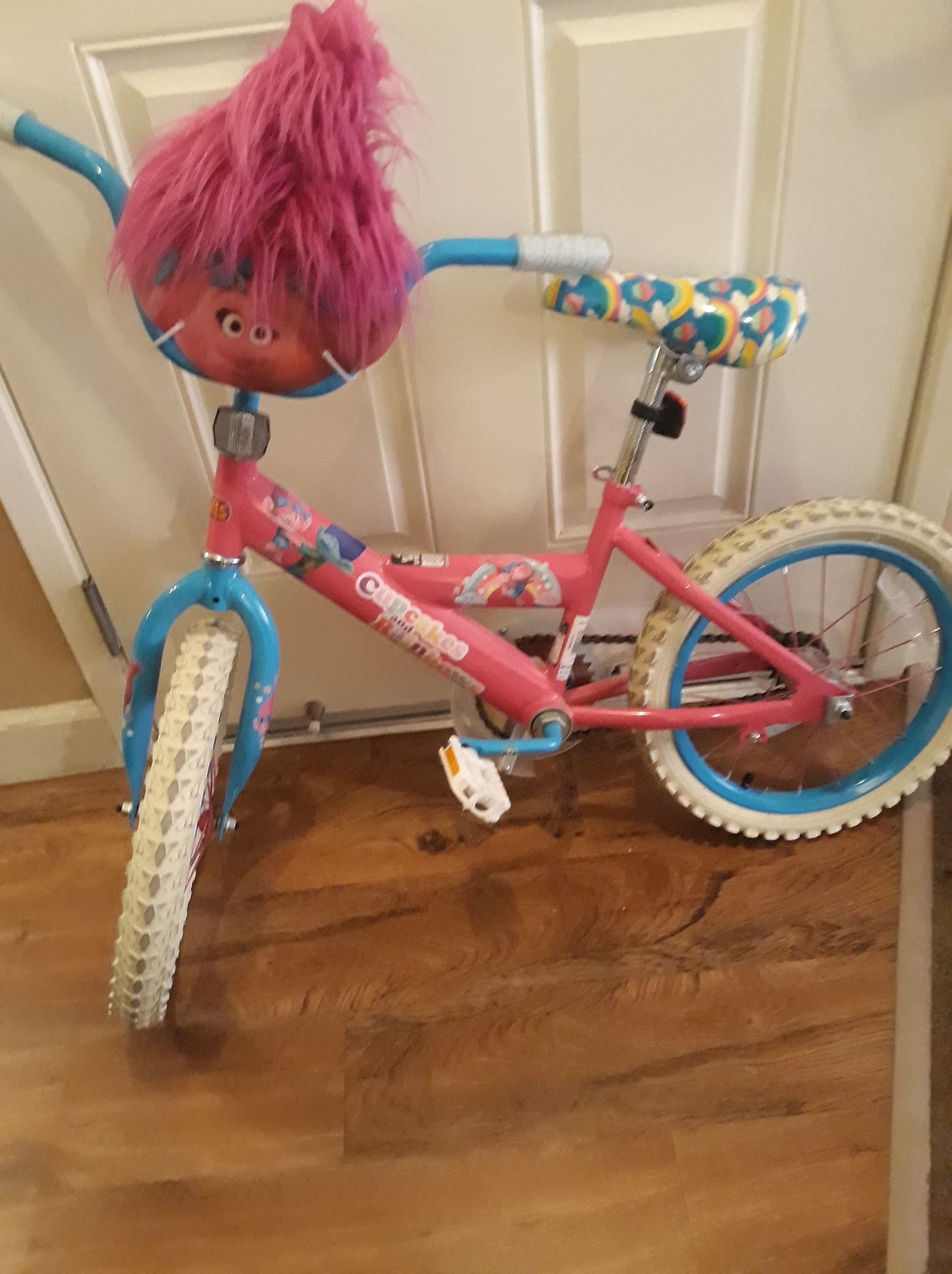 Girls trolls bike