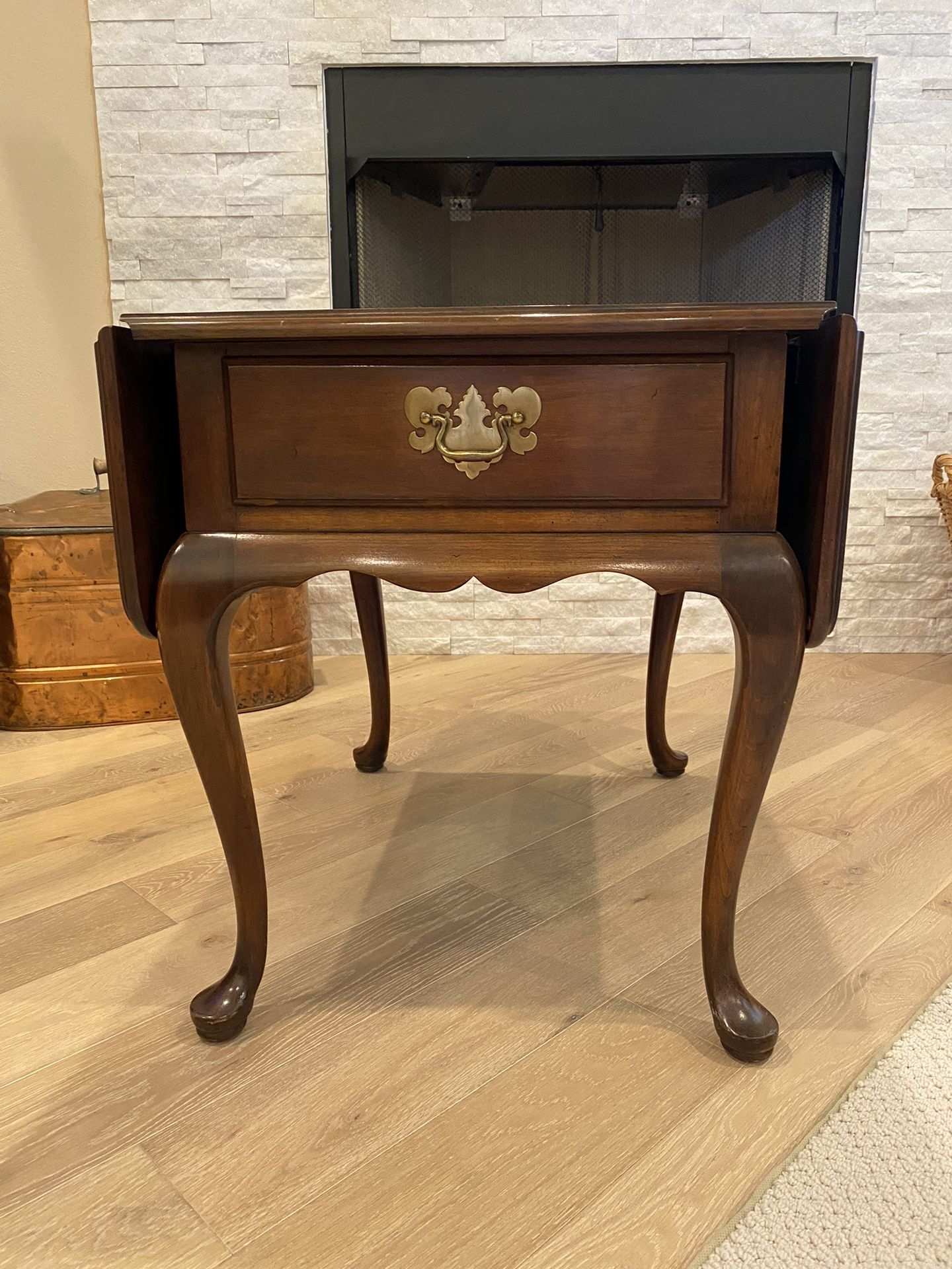 Harden Solid Wood Drop Leaf Side Table 