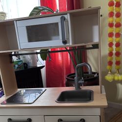 IKEA Kids Play Kitchen 