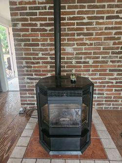 Pellet stove