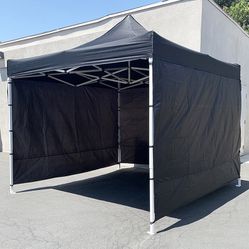 (New in box) $140 Heavy Duty 10x10 ft with 3 Sidewalls, EZ Popup Canopy Outdoor Gazebo, Carry Bag (Black) 