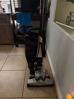Kirby Upright Vacuum Cleaner